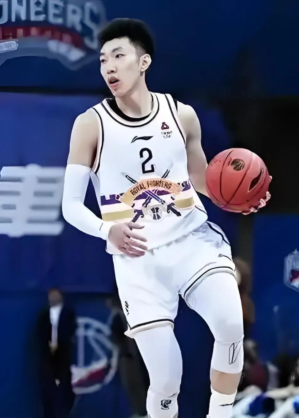 多米电子-山东男篮围绕NBA常规赛篮板制胜托特纳姆远射贴柱备战国王杯，Ning在美国队比赛中夺冠直接炸裂的简单介绍