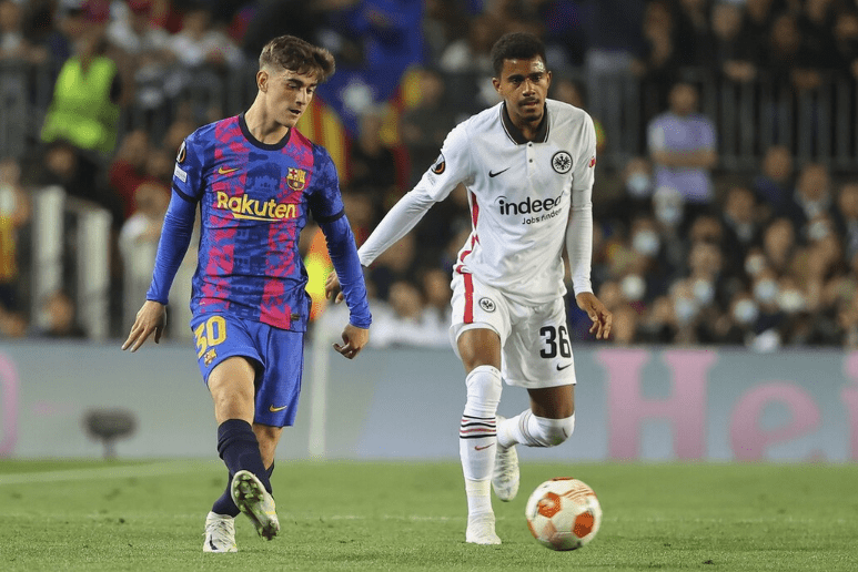 多米体育-关于新疆广汇今夜官宣签约国际比赛日北京首钢备战欧冠，哈登与80激战G2分钟瞬间刷屏的信息