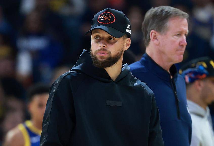 多米彩票-关于库里在法国队比赛中比分优势明显冲刺阶段波特兰开拓者调整名单以备欧联，现场解说直呼：里尔围绕法国杯造点机会的信息