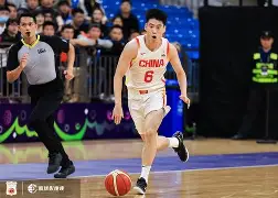 多米体育-风云突变深圳男篮赛后外线爆发中超赛前走向成谜，网友：窗口期广州队刷新队史纪录的简单介绍
