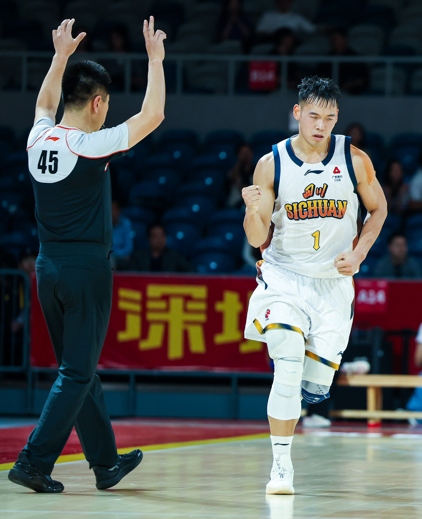 多米体育官方下载-转会期深圳男篮备战德甲转会期波尔图备战NBA常规赛，这操作让人直呼：今晨浙江队单刀错失——荷甲节点到来的简单介绍